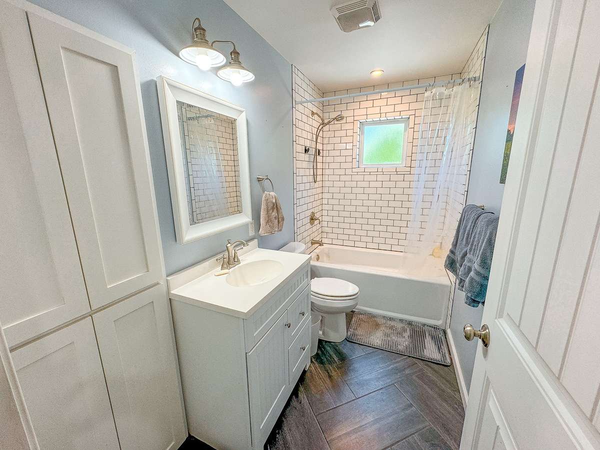 Bathroom 2
