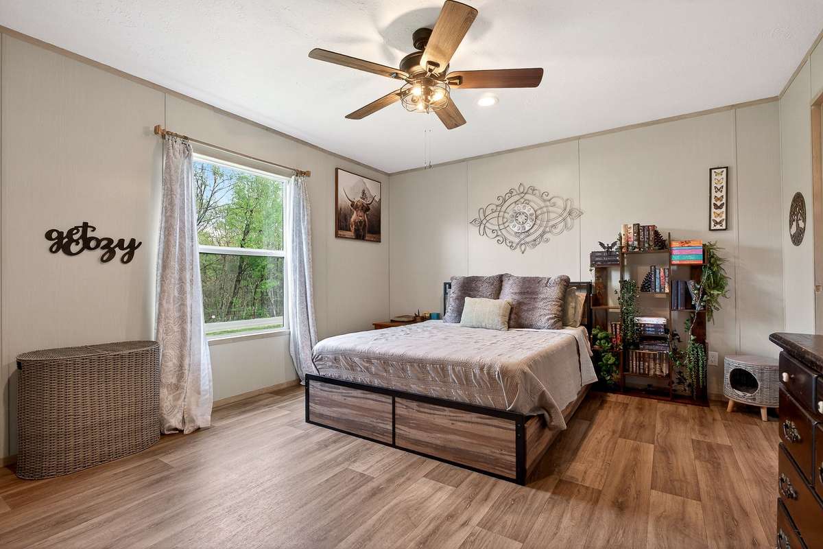 Spacious primary suite with huge walk-in closet.