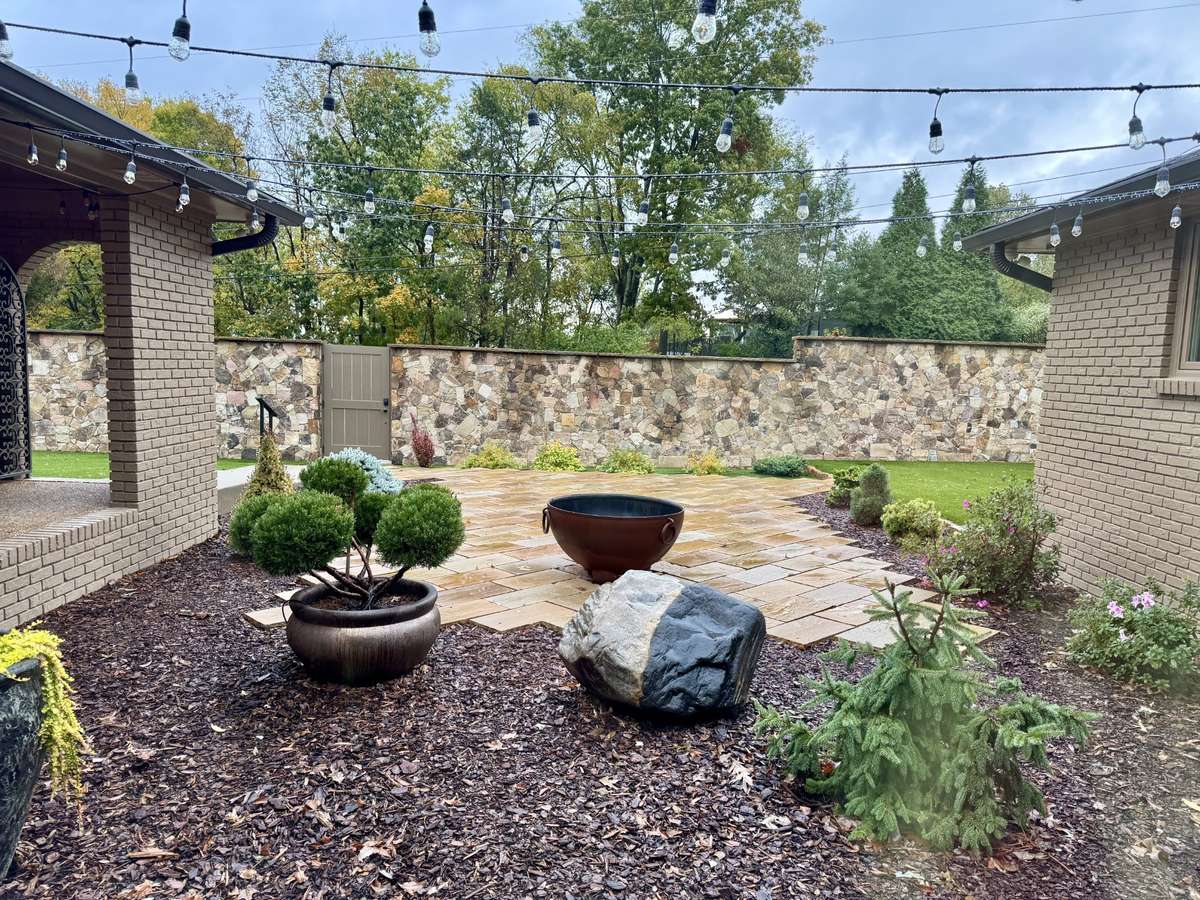 Private Courtyard