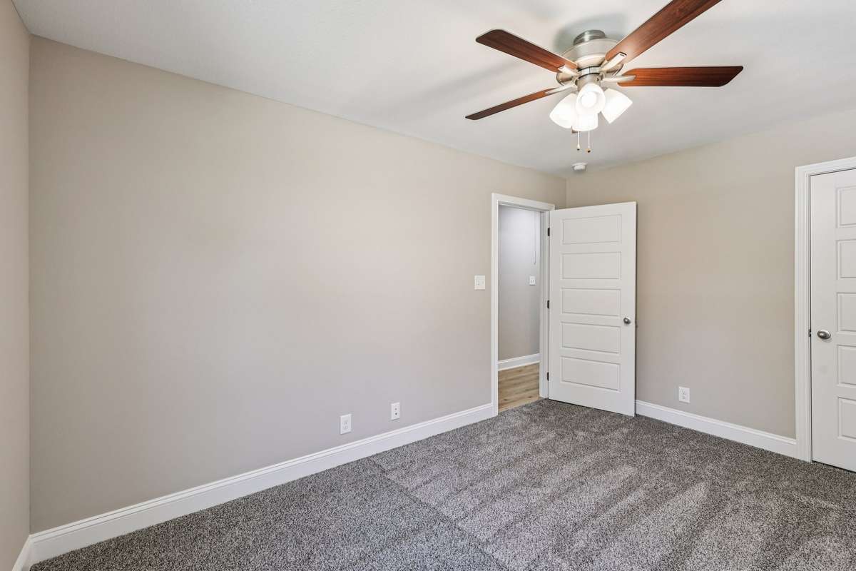 Sample pictures from a previous build showing the Baker Floor Plan.  Materials and colors are subject to change without notice.