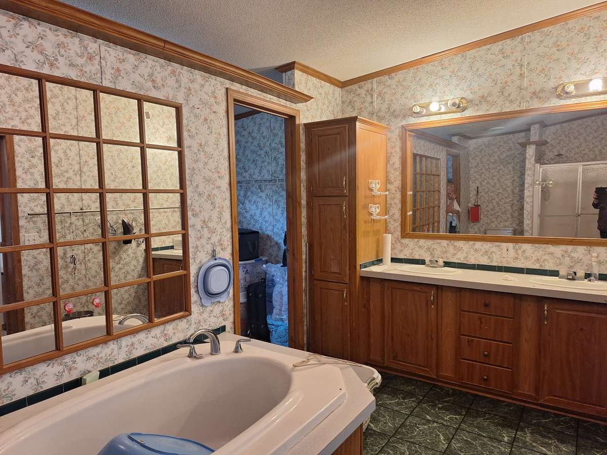 Master bath