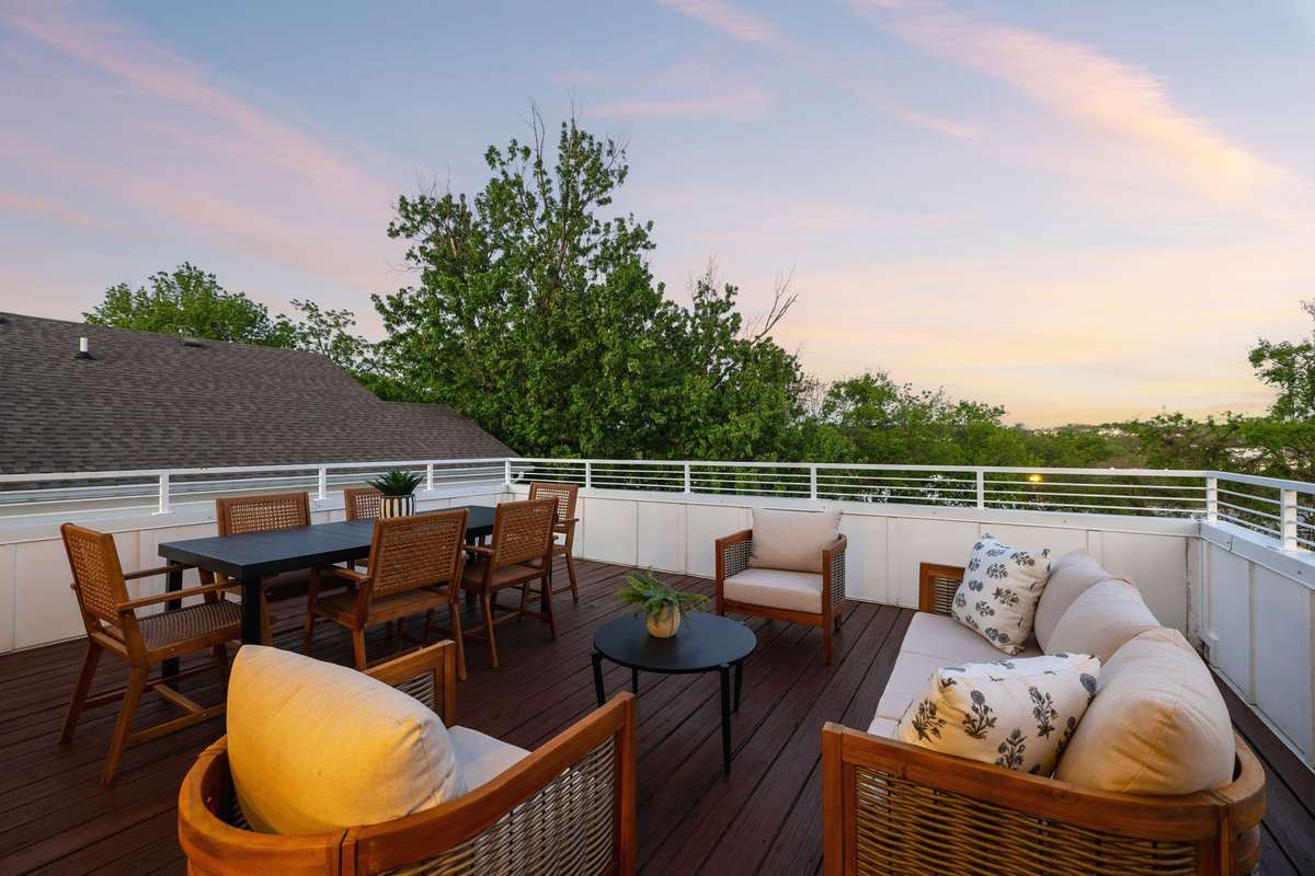 The second deck offers a completely different view and experience!