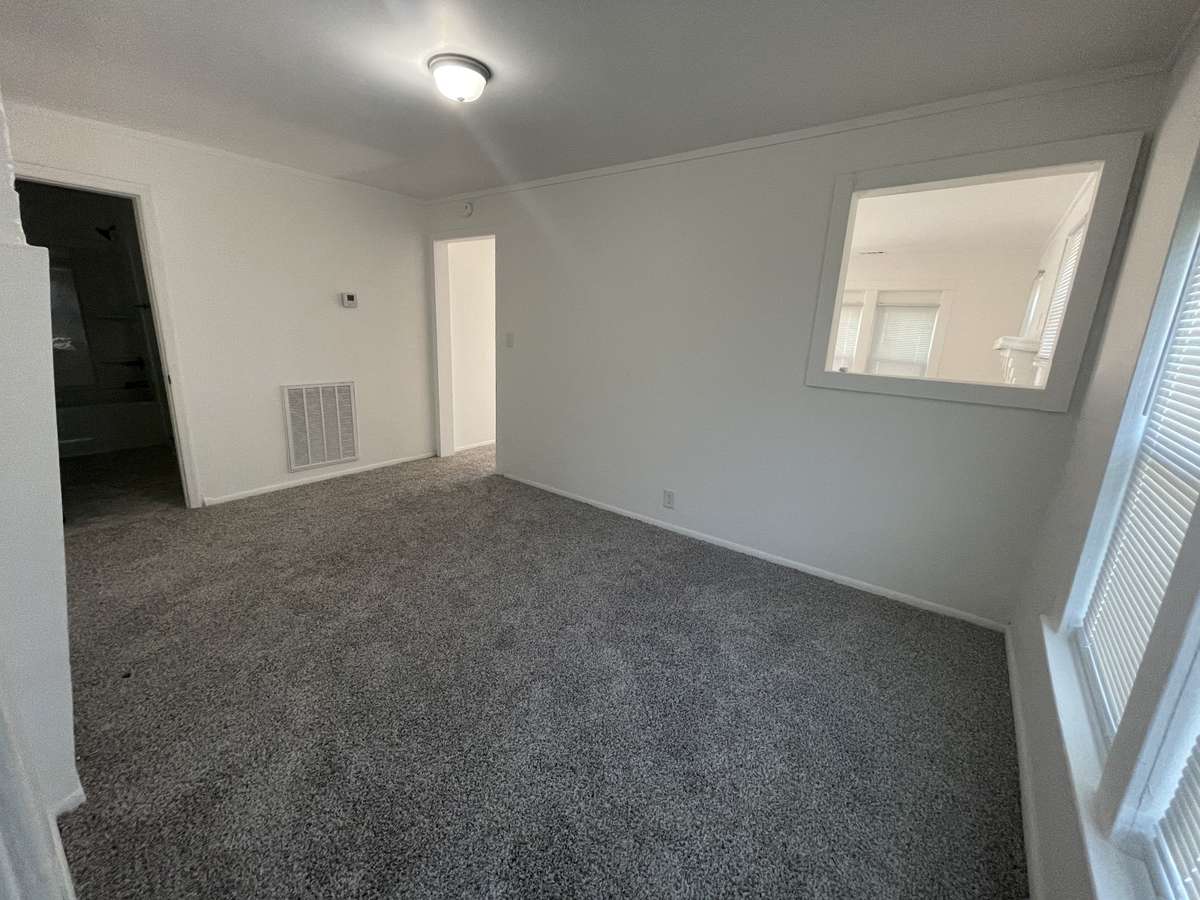 101 Dickson Ave #1 - Bedroom 2