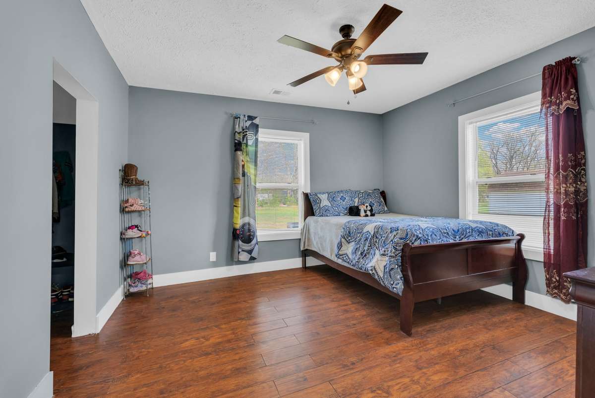 2 Bedroom