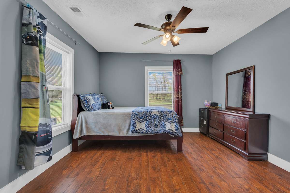 2nd Bedroom