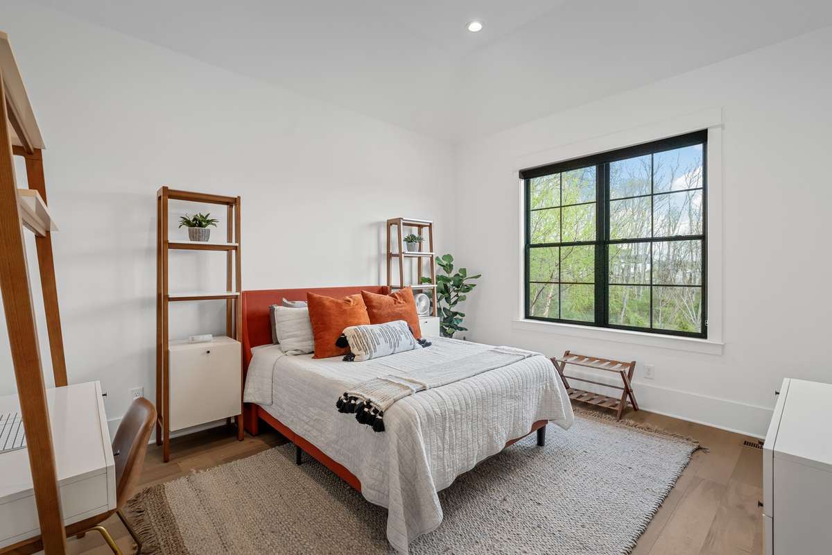 Downstairs Guest Bedroom