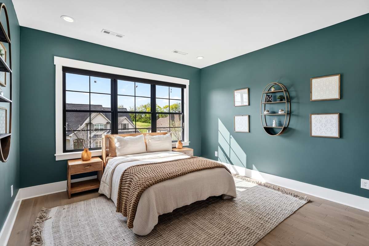 Upstairs Bedroom (shares Jack and Jill Bathroom)