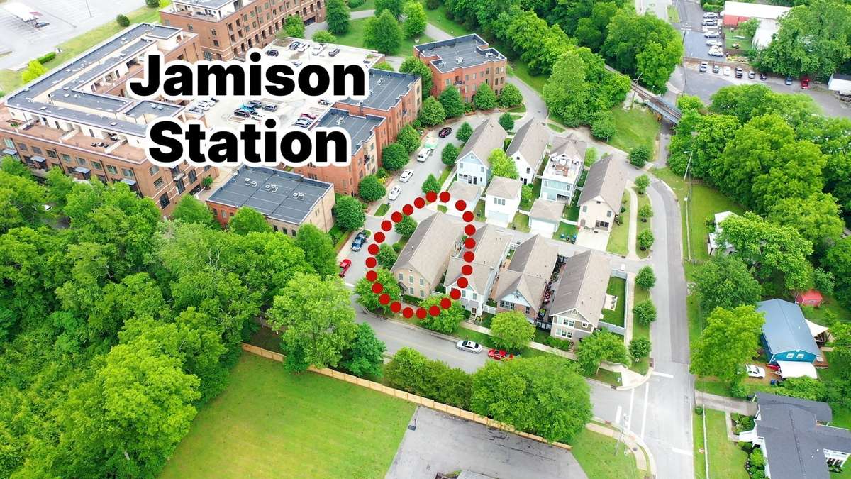 Superb location just behind Jamison Station and an easy walk to The Factory, Downtown Franklin and Harlinsdale Farm