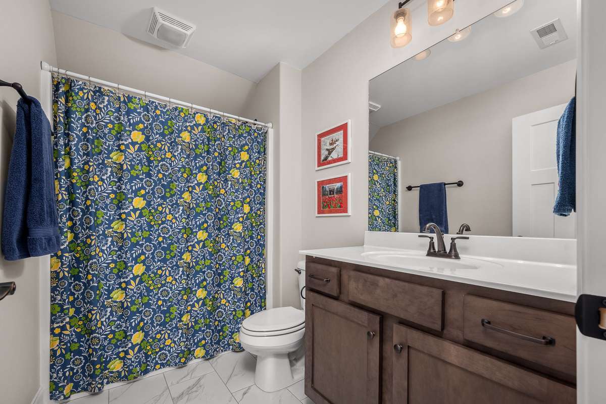 Full bathroom upstairs.