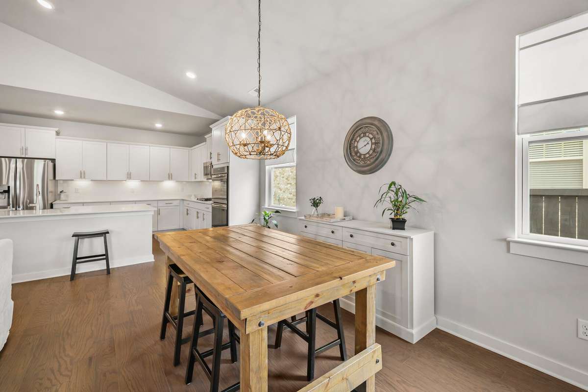 Dedicated area for dining table in addition to the island seating.