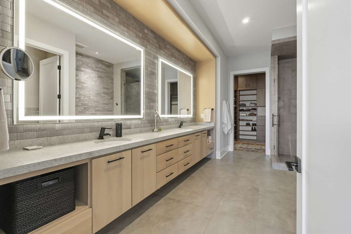 Primary Suite Spa-Inspired...
