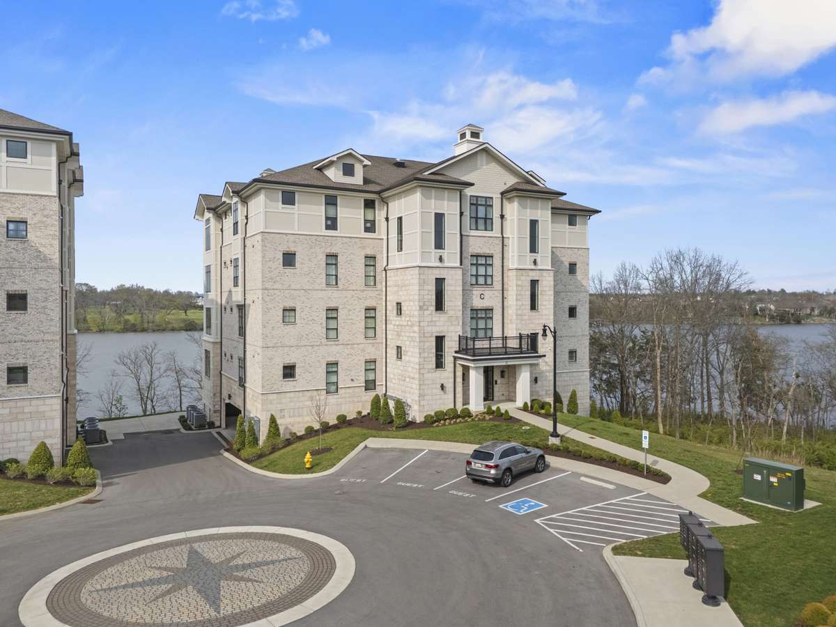 Luxury waterfront living at Revery Point overlooking Old Hickory Lake in Gallatin, TN.