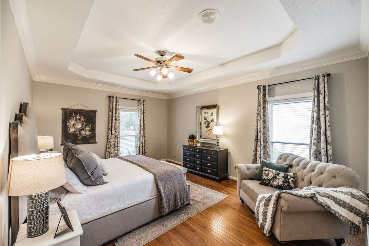 Primary suite.