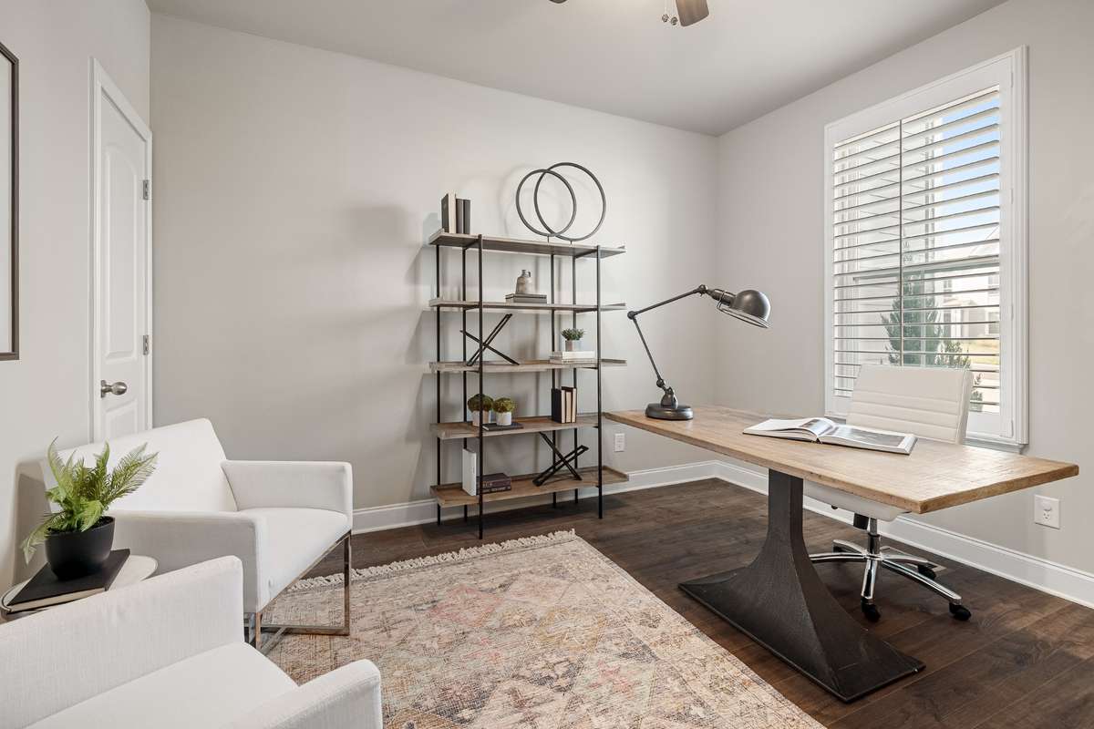 Bedroom/Office