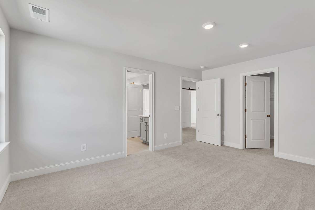 Bedroom #3 with shared bathroom