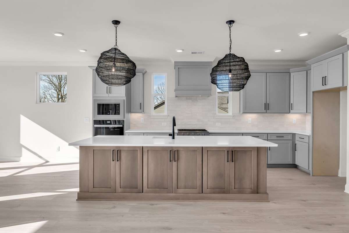 additional cabinet space in this oversized island