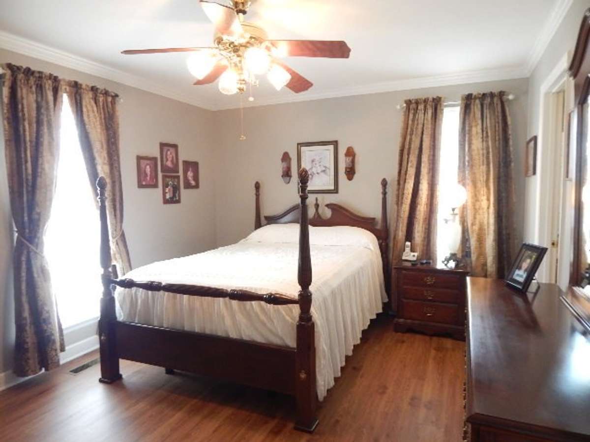 Master bedroom measures 14.3 x 11.5