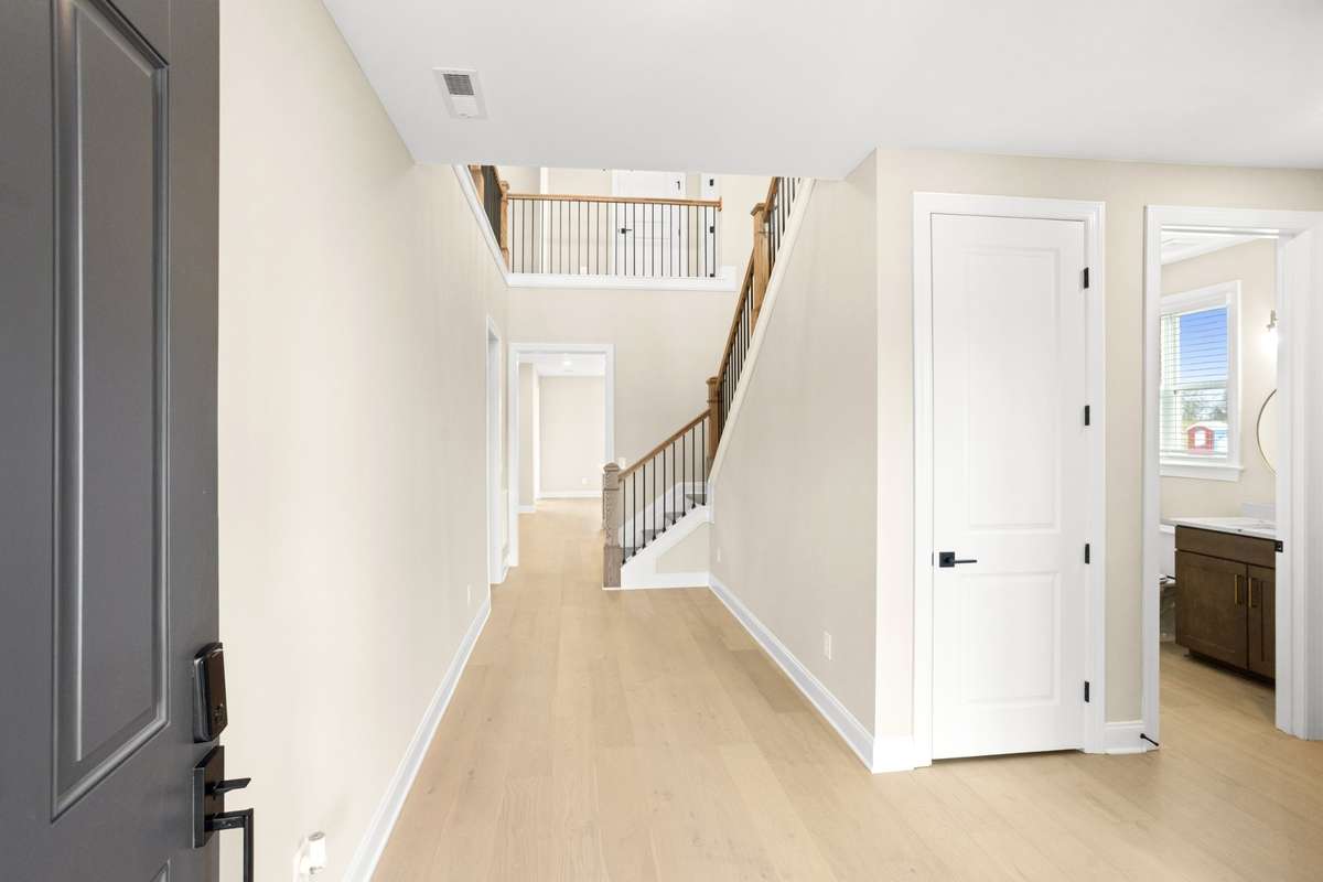 Foyer entry