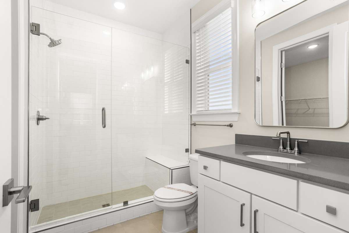 2nd floor bath