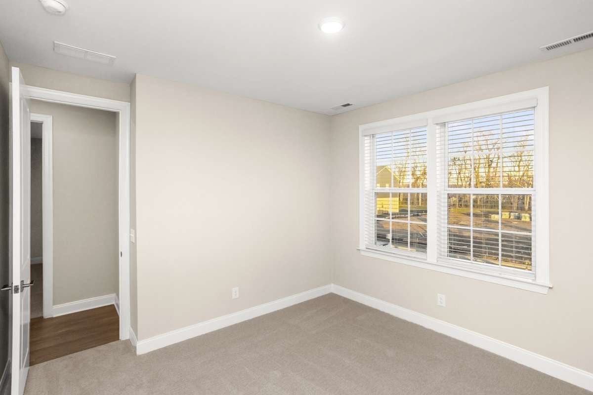 Another view of bedroom 4