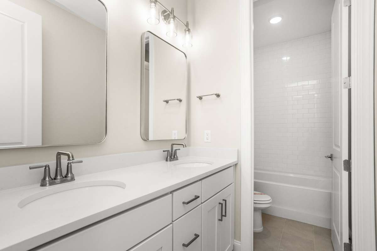 Another view of 2nd floor bath