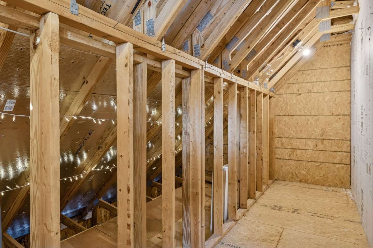 walk in attic-on both sides of bonus room