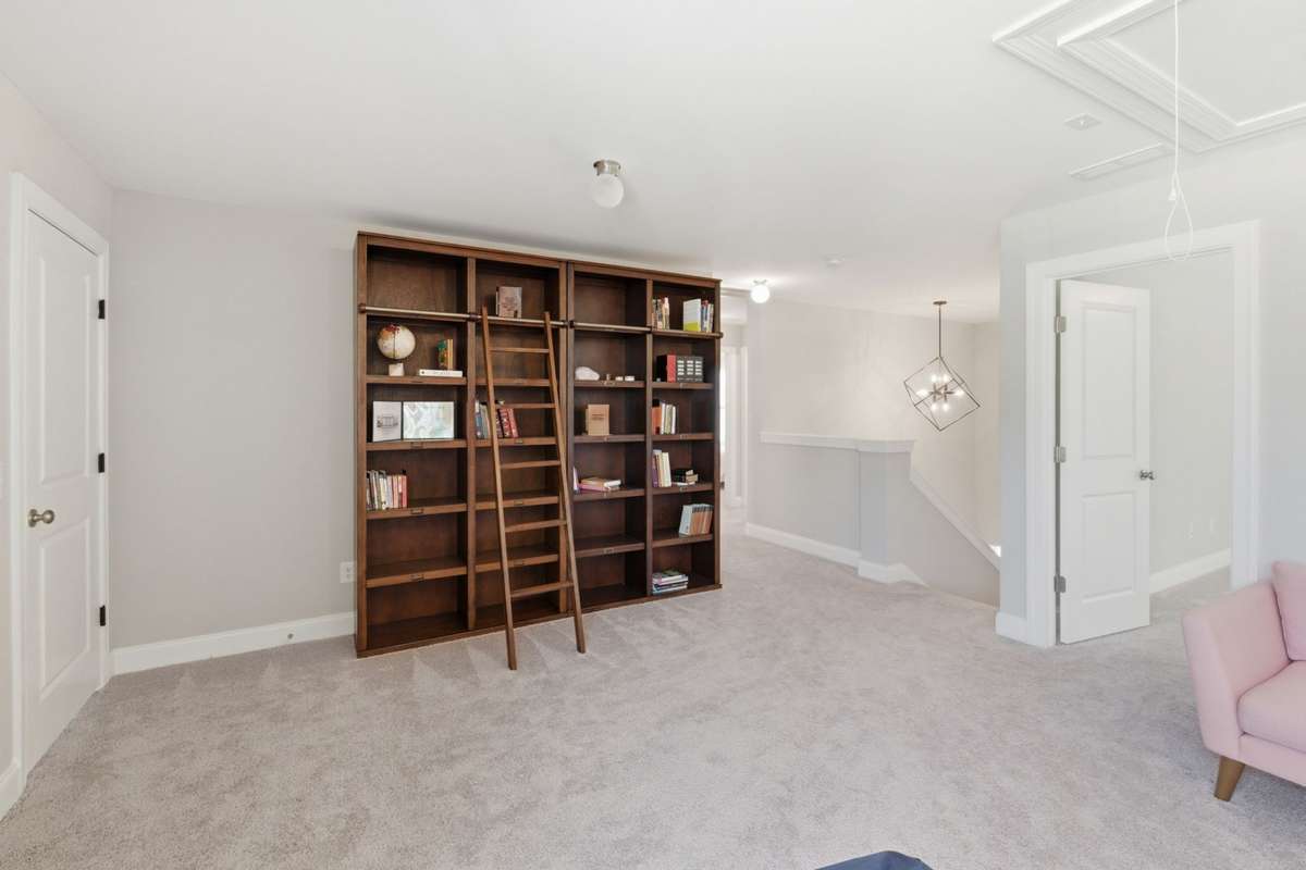 Loft / Bonus Room