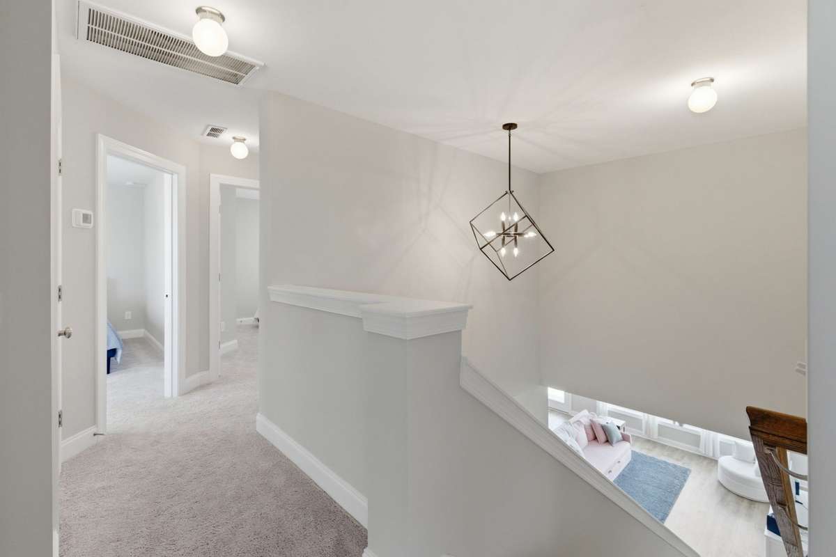 Hallway (upstairs)