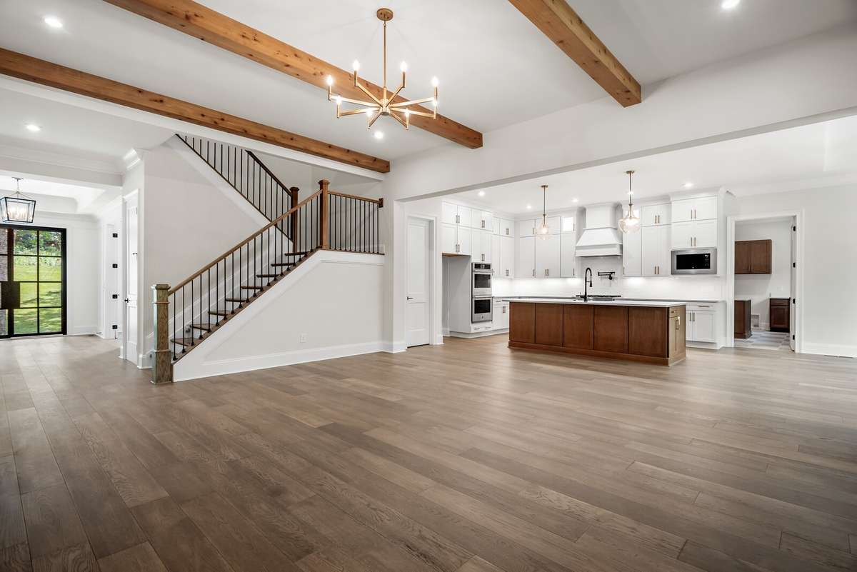 Build the Rutledge plan! Home has not started construction yet and waiting for you to build it! Pick your plan & options & designer finishes!