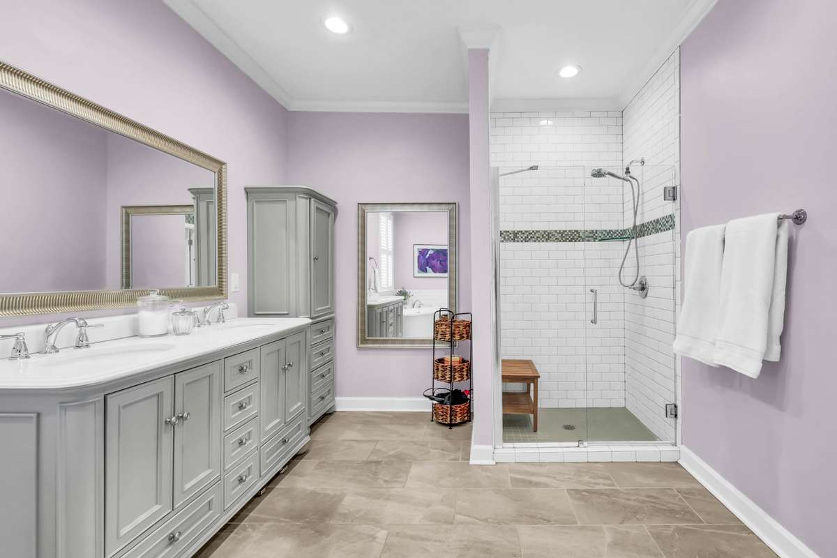Tile floors + tall ceilings + separate water closet