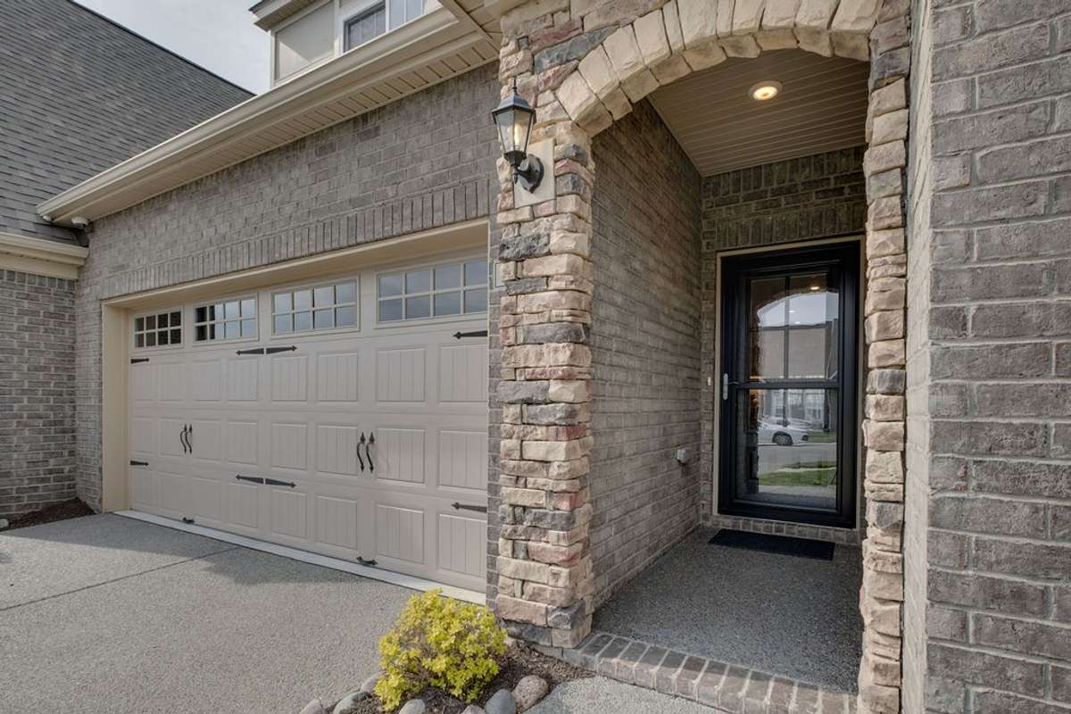 Beautiful Arched Entryway