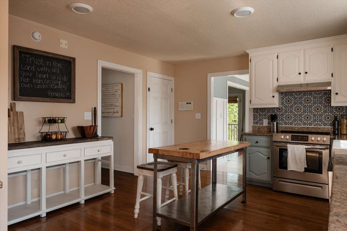 Door to the basement located in kitchen