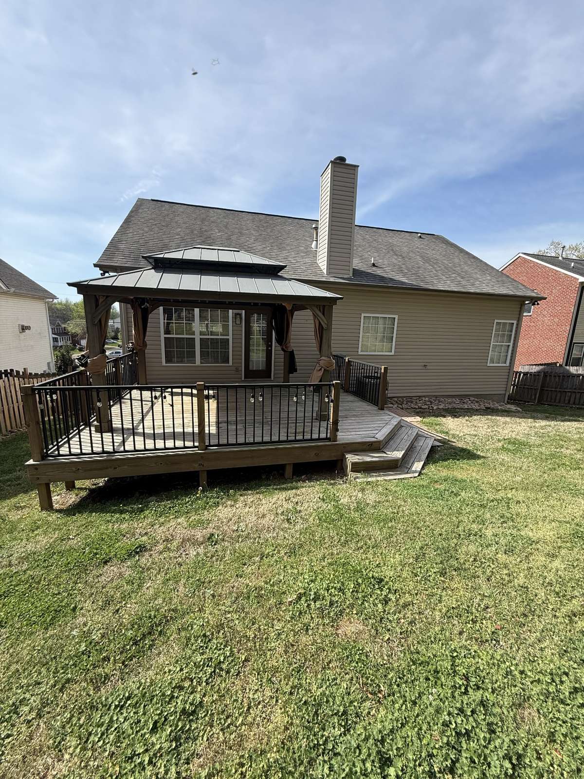 Lg deck with Gazebo