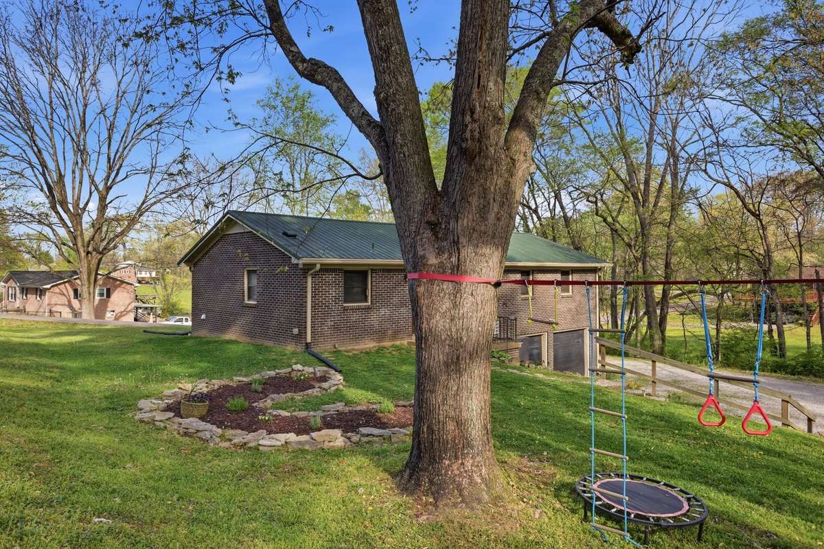 Charming Park like back yard.