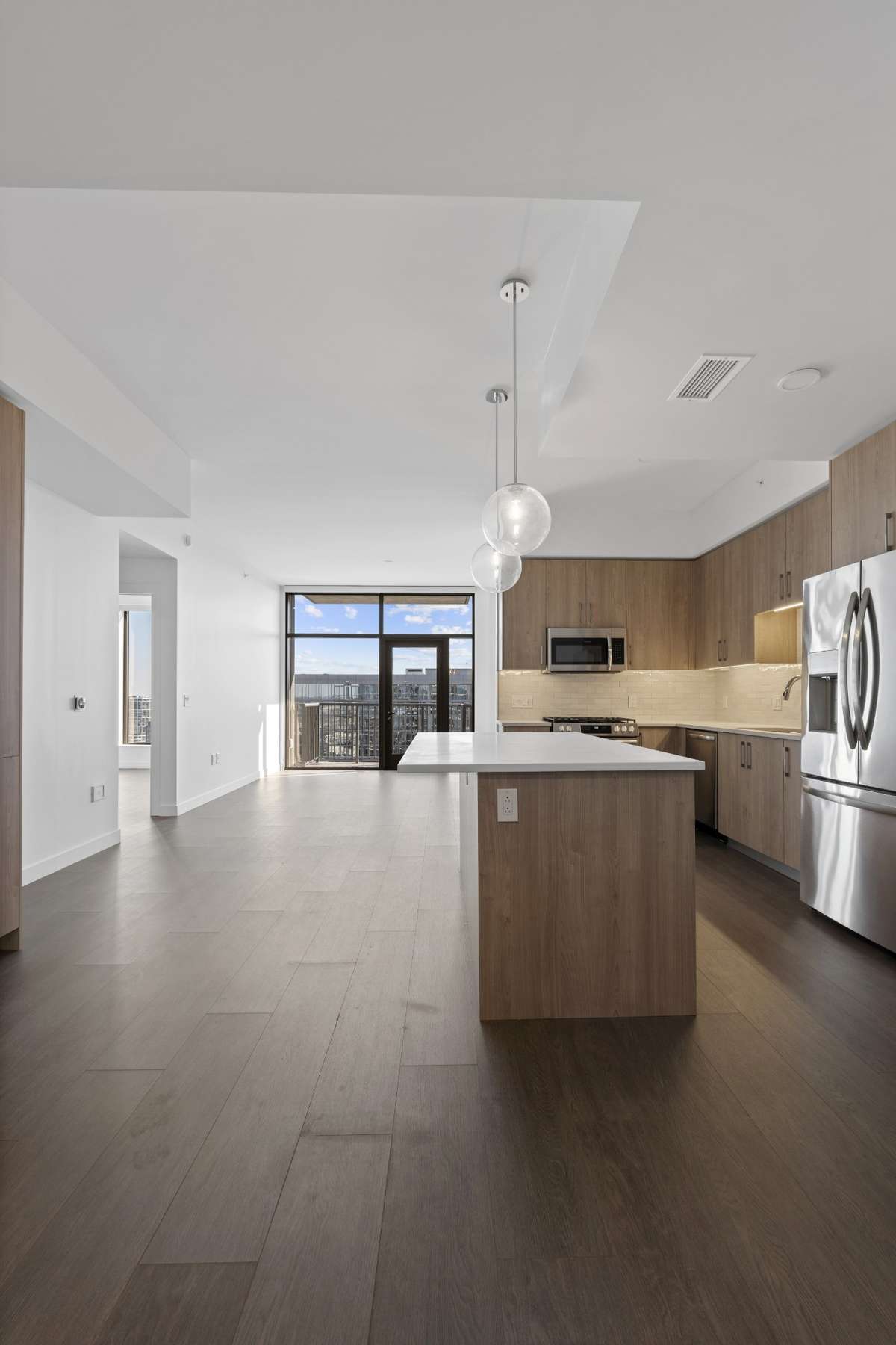 Same floorplan, floor 24