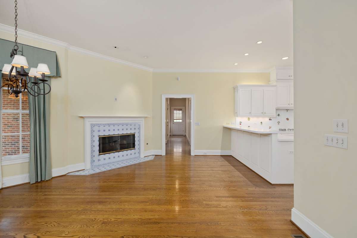 Love a fireplace in the kitchen!