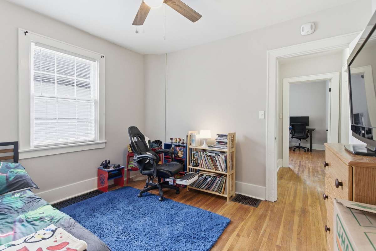 Bedroom 1, second view