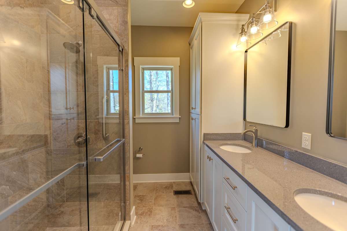 Walk-in Shower.
