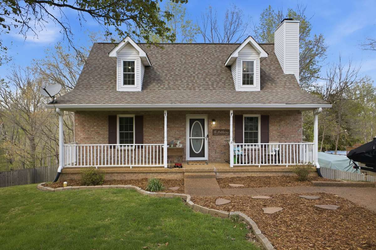 Welcome to 7524 Cherokee Hills Rd.