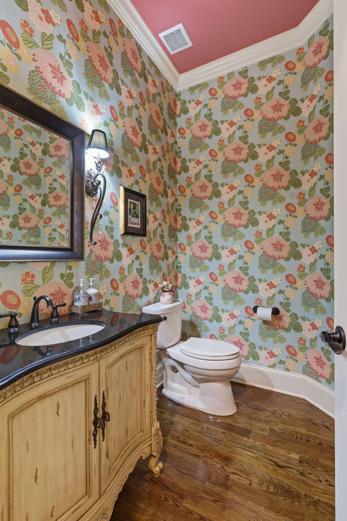 Half bath on main floor for your guest.