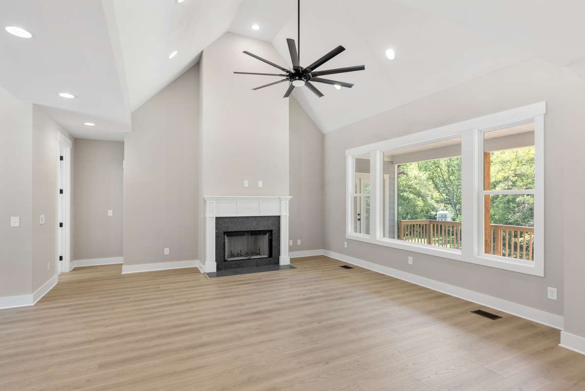Wow!  Wide open spaces and views of the outdoors.