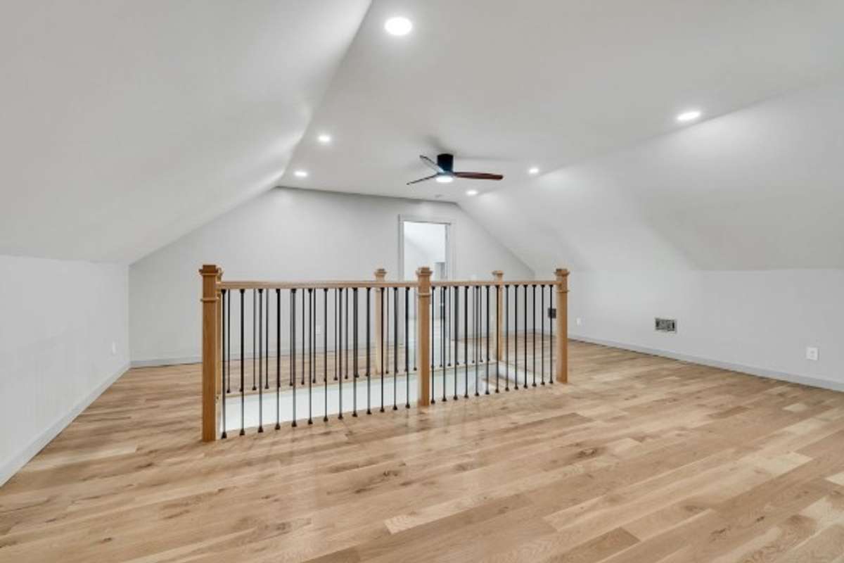 BONUS ROOM!  Two remote-controlled Ceiling Fans . . . plenty of Ceiling LED recessed lights . . .