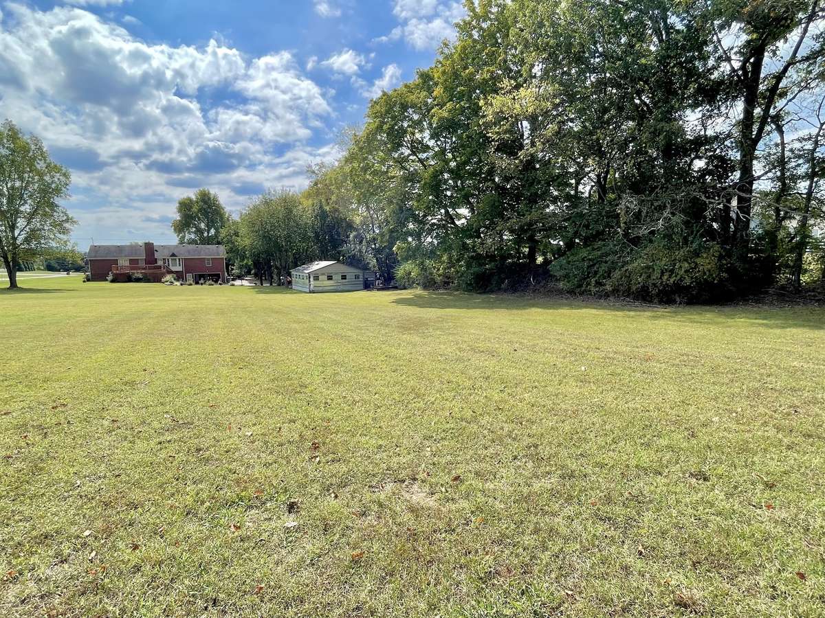 Design the backyard oasis of your dreams in this expansive incredible yard! Perfect setting to host outdoor celebrations and large gatherings!