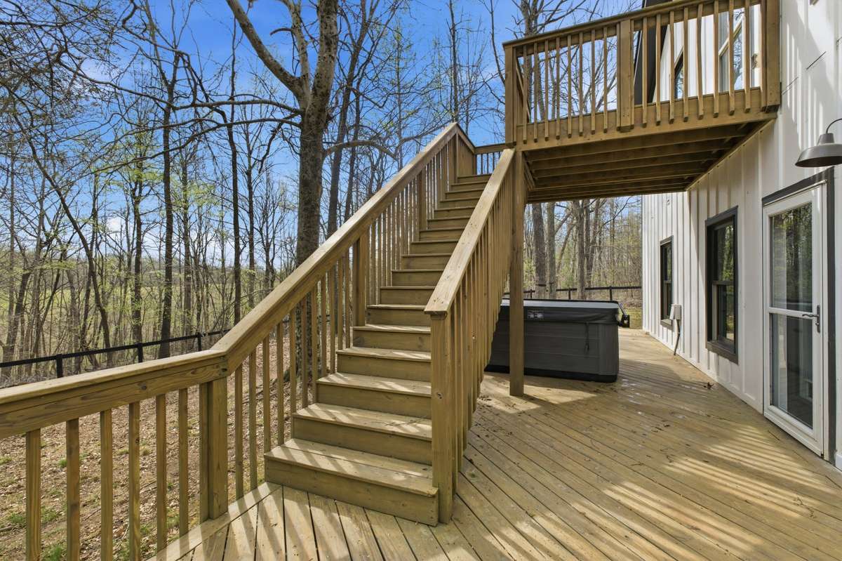 Lower Level Back Deck