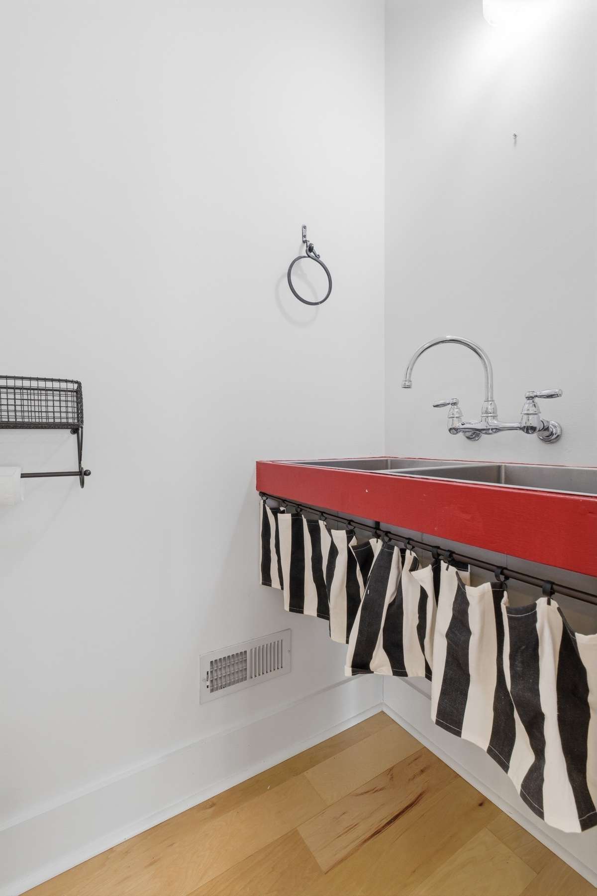 2nd Level Hobby Room Half Bath