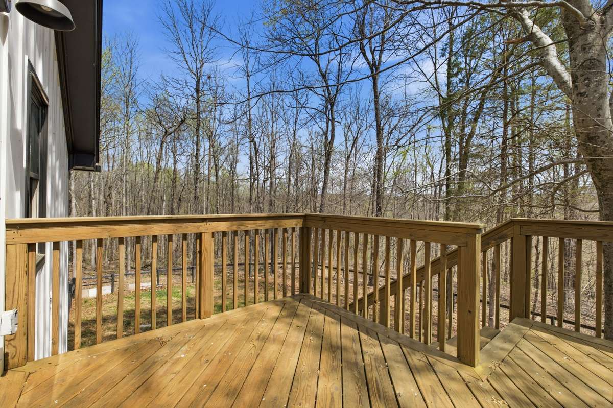 2nd Level Upper Back Deck