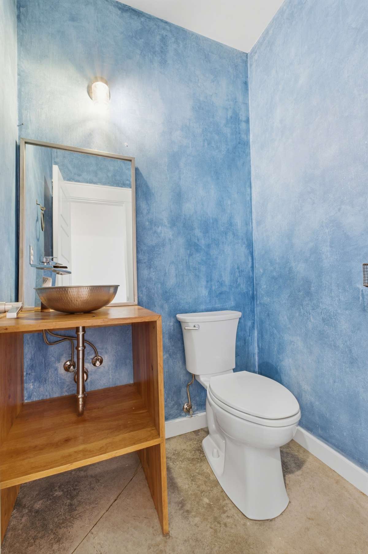 Main Level Hall Half Bath