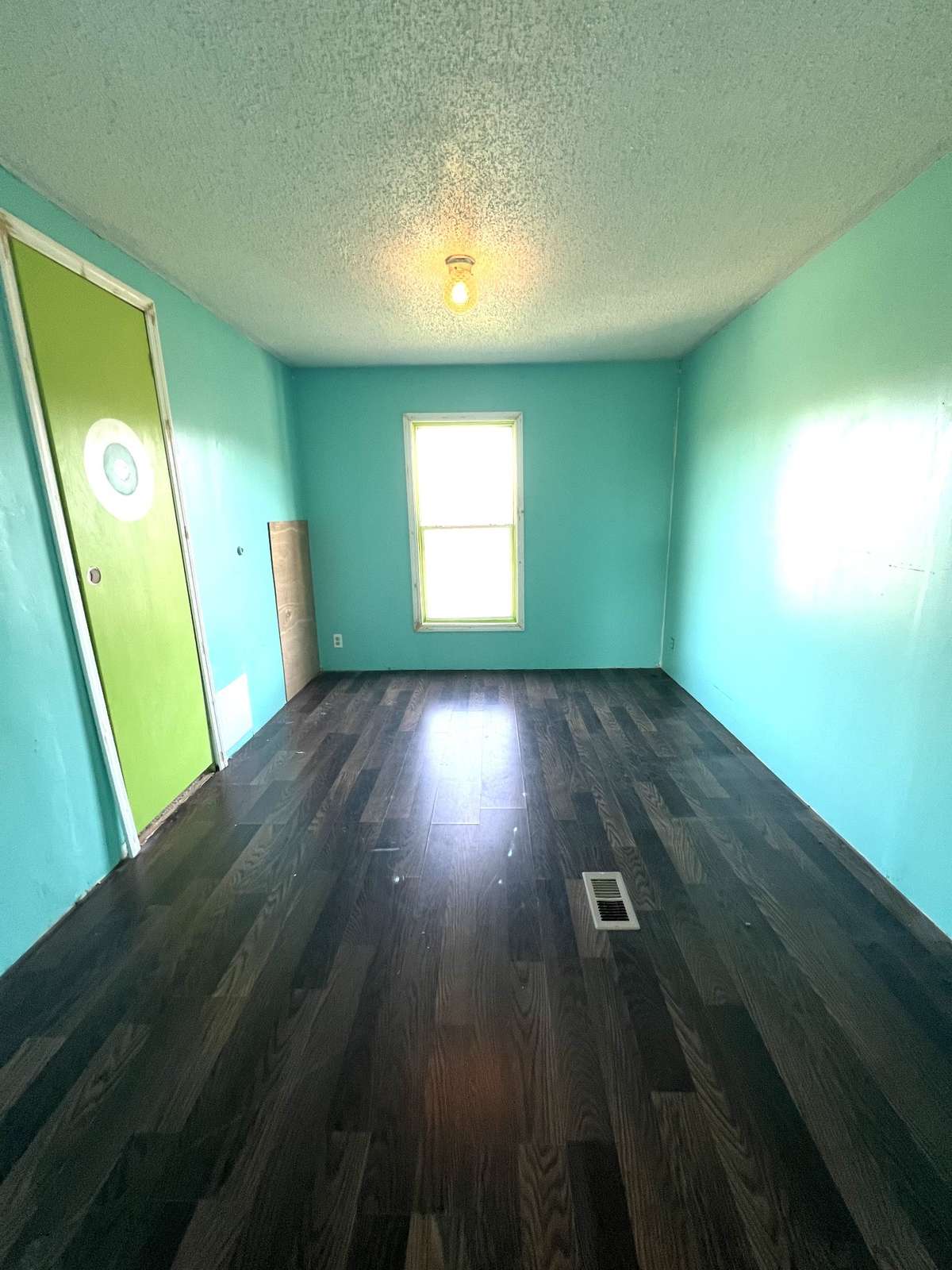 Primary closet (LARGE space)