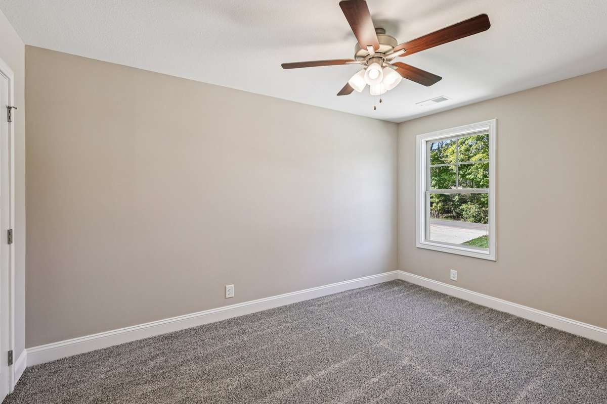 Sample pictures from a previous build showing the Baker Floor Plan. Materials and colors are subject to change without notice.
