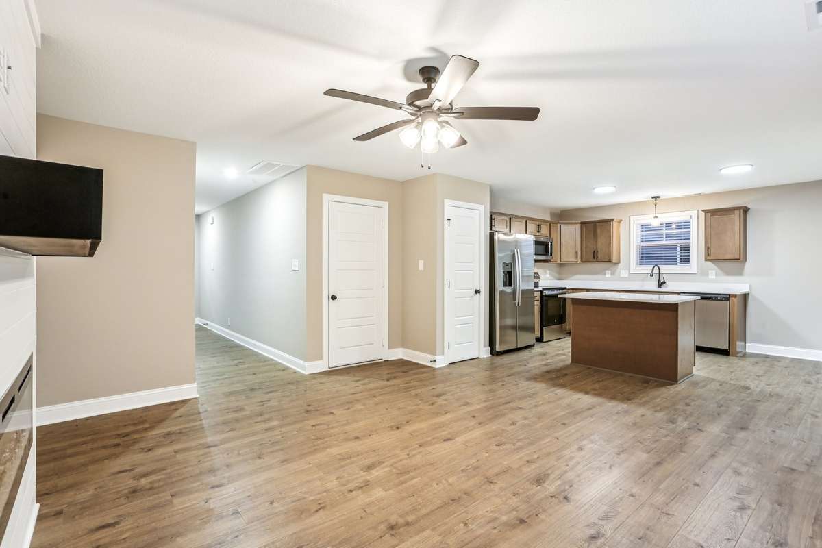 Sample pictures from a previous build showing the Brittany Floor Plan. Materials and colors are subject to change without notice.